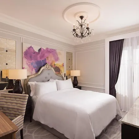 Maria Cristina, A Luxury Collection Hotel,