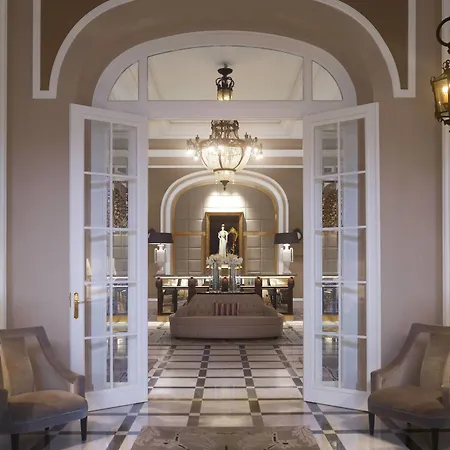Отель Maria Cristina, A Luxury Collection Hotel,