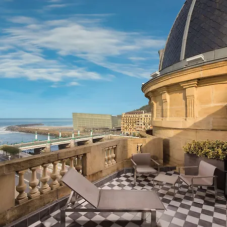 Maria Cristina, A Luxury Collection Hotel,