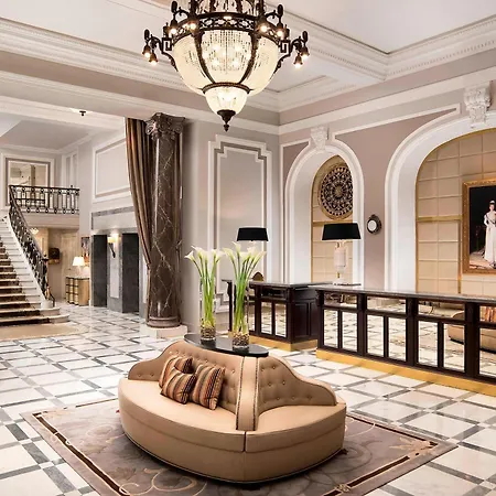 Maria Cristina, A Luxury Collection Hotel,