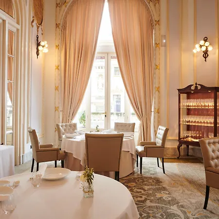 Maria Cristina, A Luxury Collection Hotel, 호텔 5*