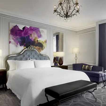 Maria Cristina, A Luxury Collection Hotel, 호텔